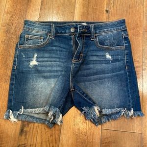 LIKE NEW!! CJLA Revy Dark Demin Shorts